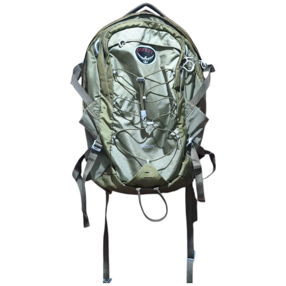 Osprey Olive Green Backpack with Mesh Panels and Compression Straps
