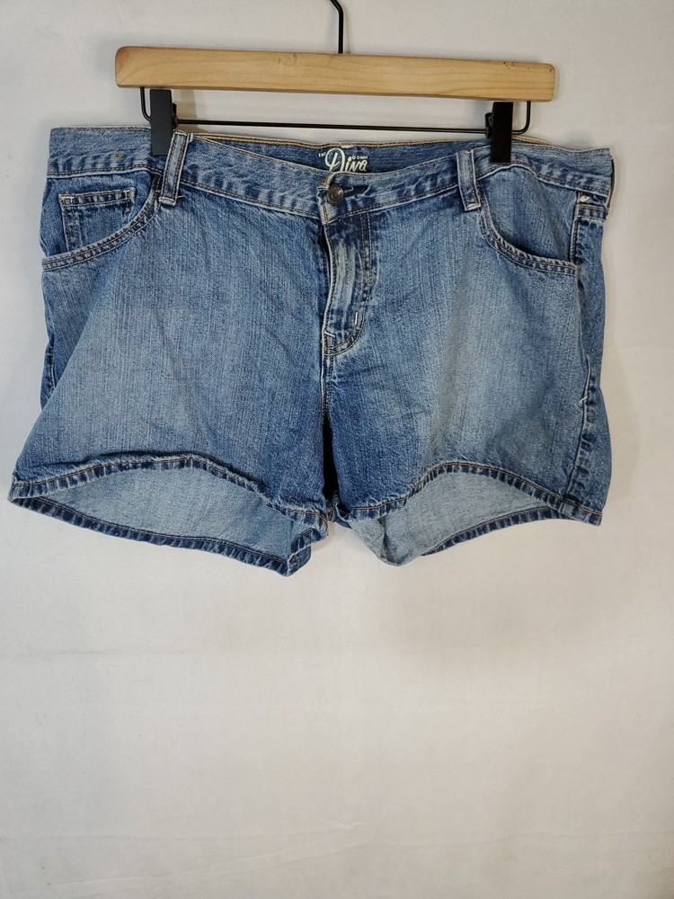 Old Navy THE DIVA Women's Size 16 Mid-Rise Stretch Cuffed Blue Denim