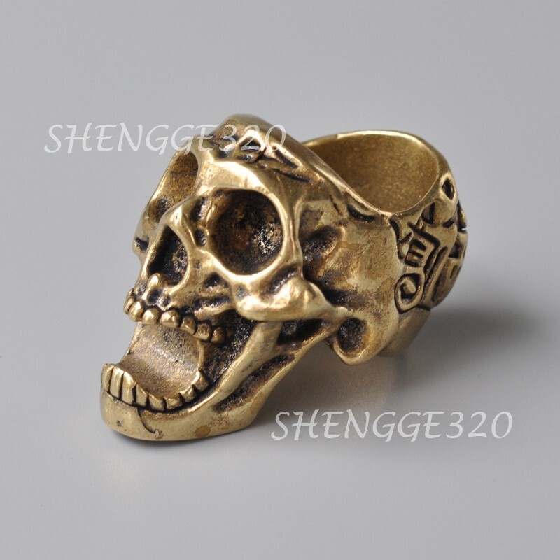 Metal Smoking Tool Cigarette Holder Finger Ring Rack Brass Skull Skeleton