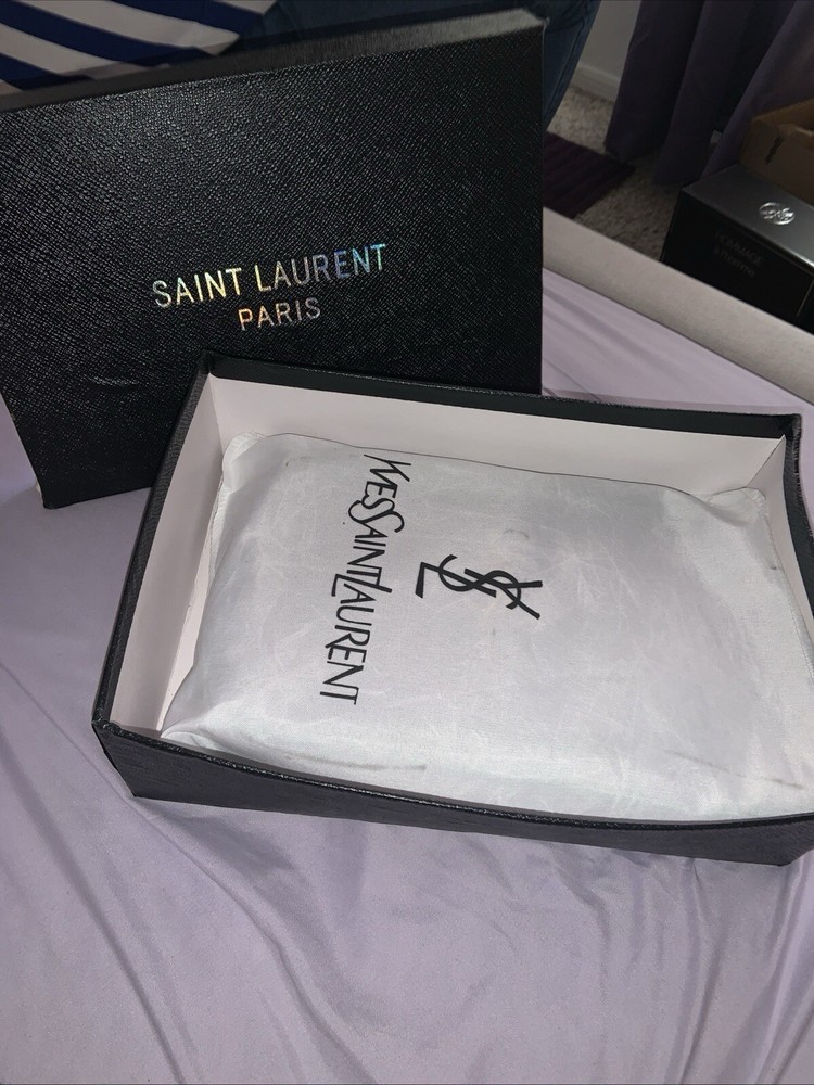 Yves Saint Laurent Black Leather Handbag Purse