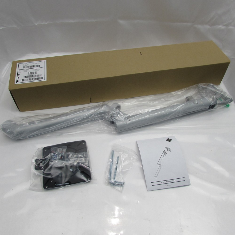 NEW HERMAN MILLER DYNAMIC MONITOR ARM CBS FLO SILVER Y92090.01 w/out DESK CLAMP