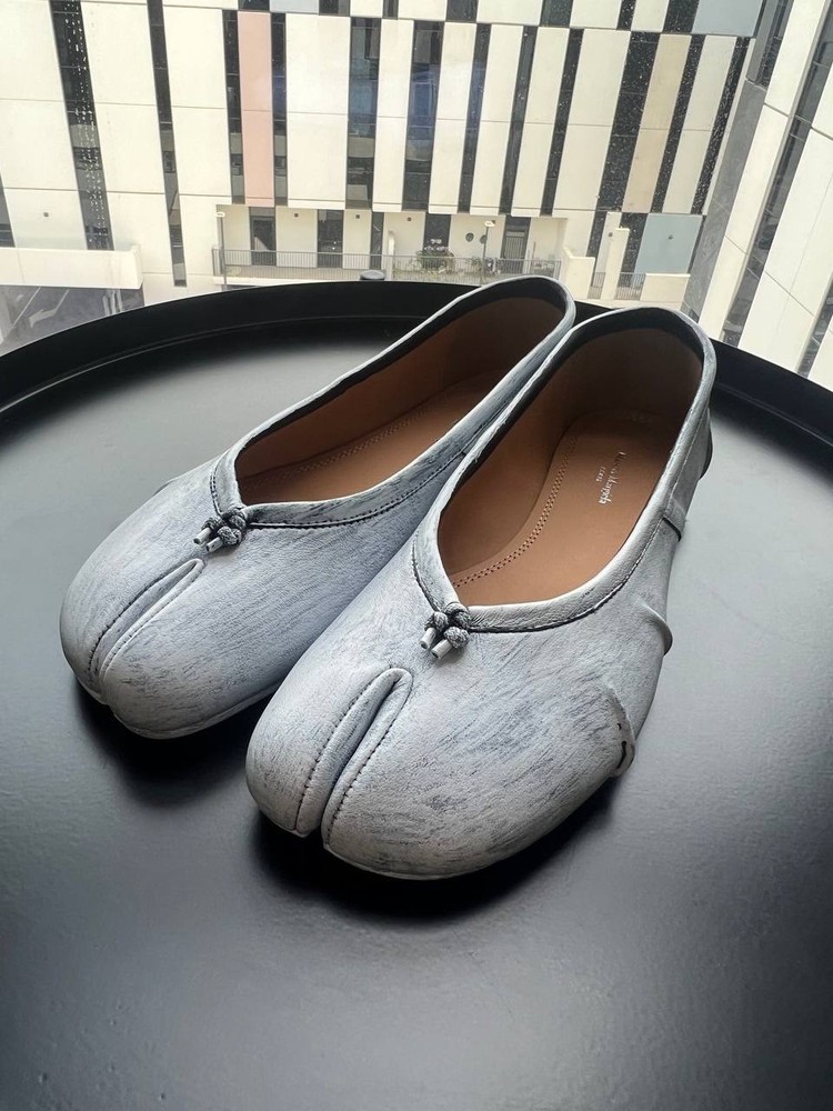 Maison Margiela Tabi Flat Ballerinas – Black & White, Size 40 ,26cm