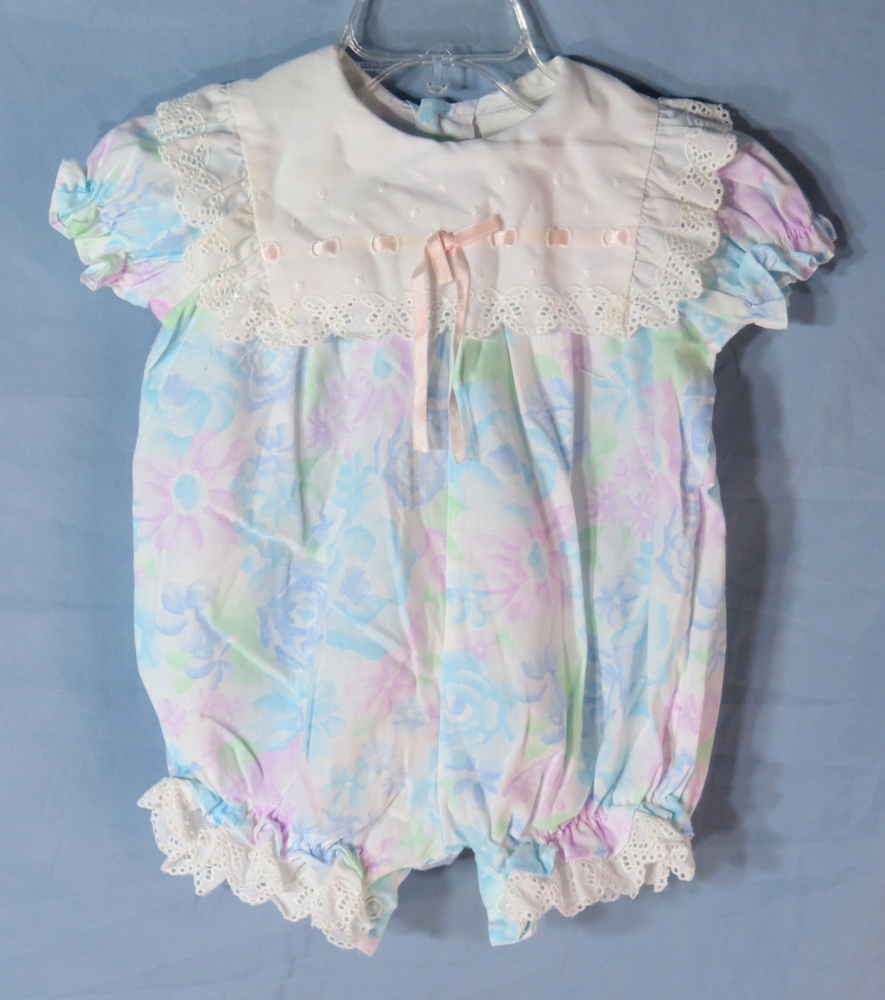 VTG Baby Togs PASTEL FLORAL BUBBLE ROMPER White Eyelet Lace Collar & Trim 3-6M