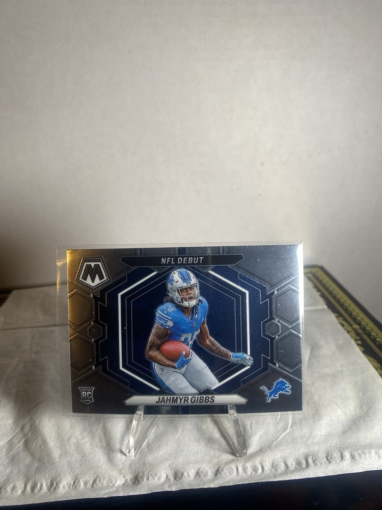 2023 Panini Mosaic Jahmyr Gibbs Rookie NFL Debut Detroit Lions #ND-10