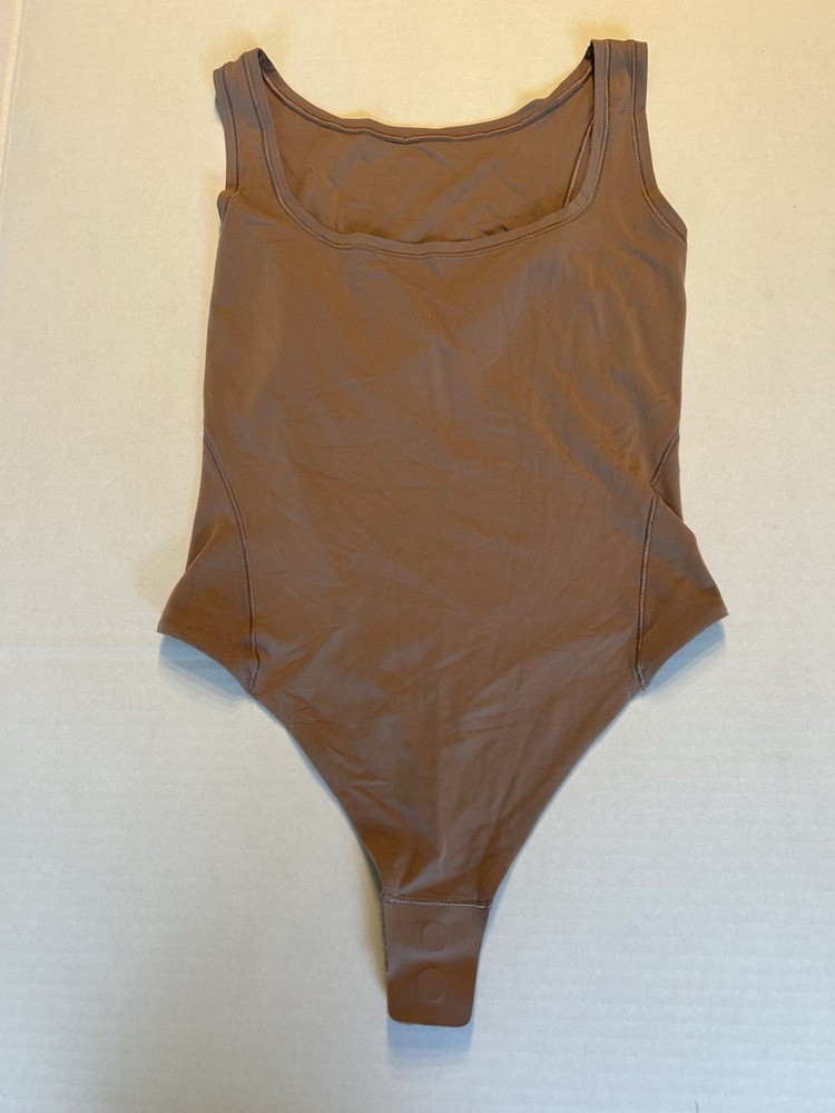 Lululemon Nulu Soft Square Neck Sleeveless Bodysuit Tank Top Twilight Rose Small