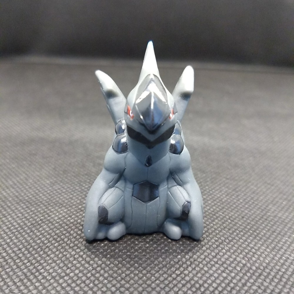 Zekrom Pokemon Finger Puppet Figure Nintendo From Japan Bandai