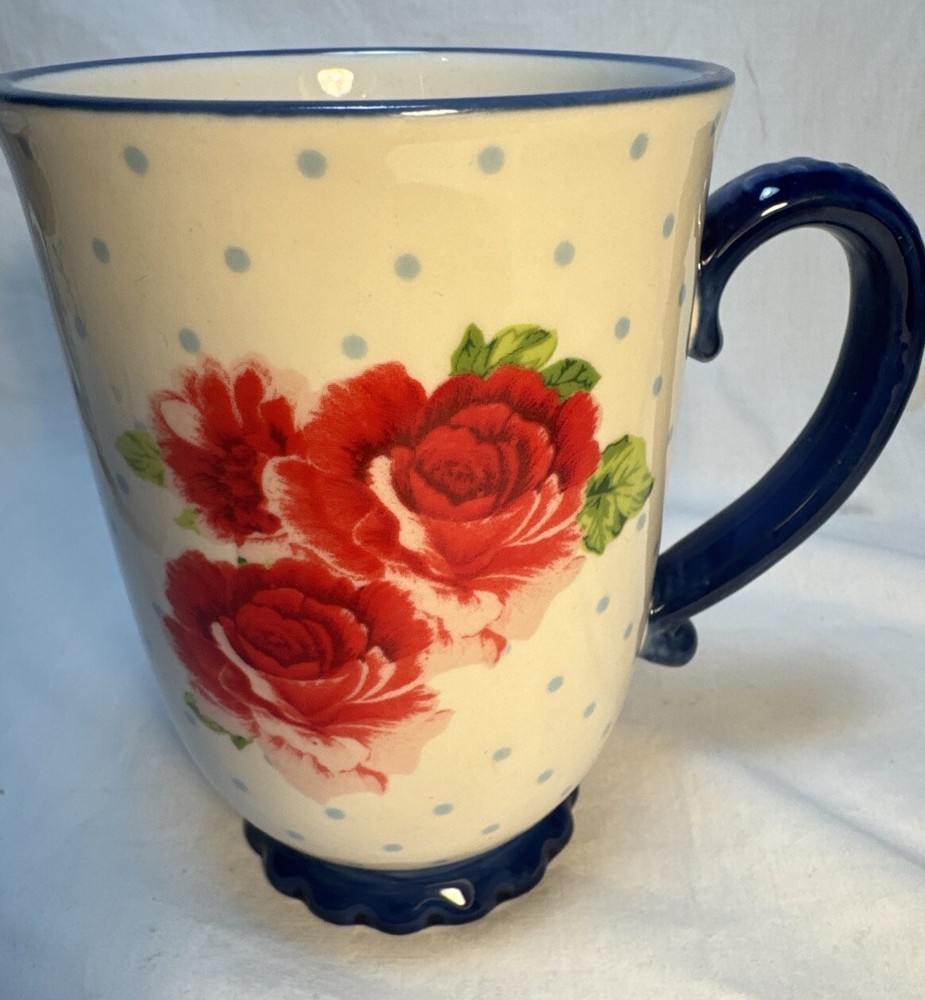 Pioneer Woman Heritage Floral 18 oz Mug for Coffee Tea with Roses Polka Dots    (80 characters)