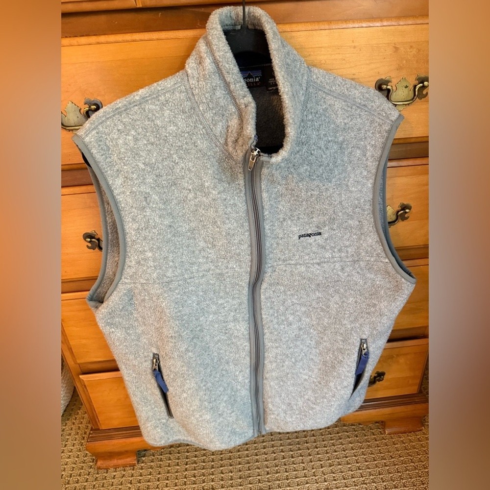Patagonia Mens Synchilla Fleece Vest Gray Size Large Outdoor Layering Classic