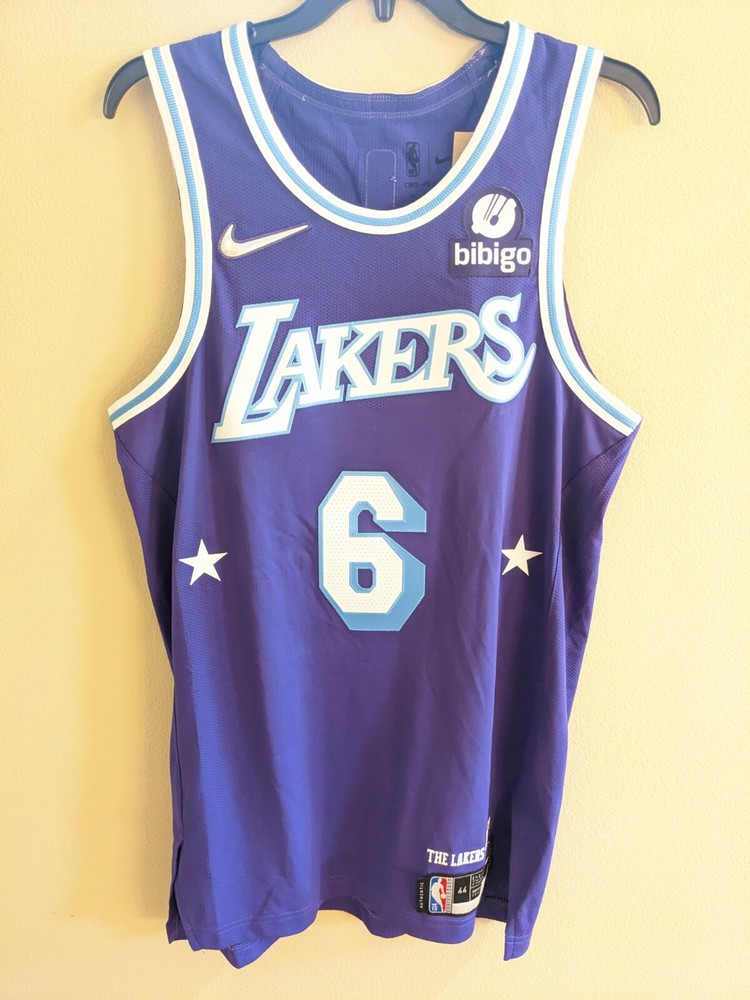 LeBron James Authentic Nike Lakers 2021-22 NBA City Jersey Size 44