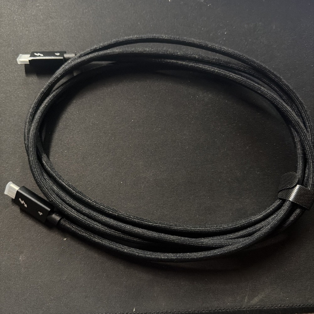 6ft Thunderbolt 4 USB 4 USB-C 8K Cable 40Gbps Charger Data PD 240W UHD Video