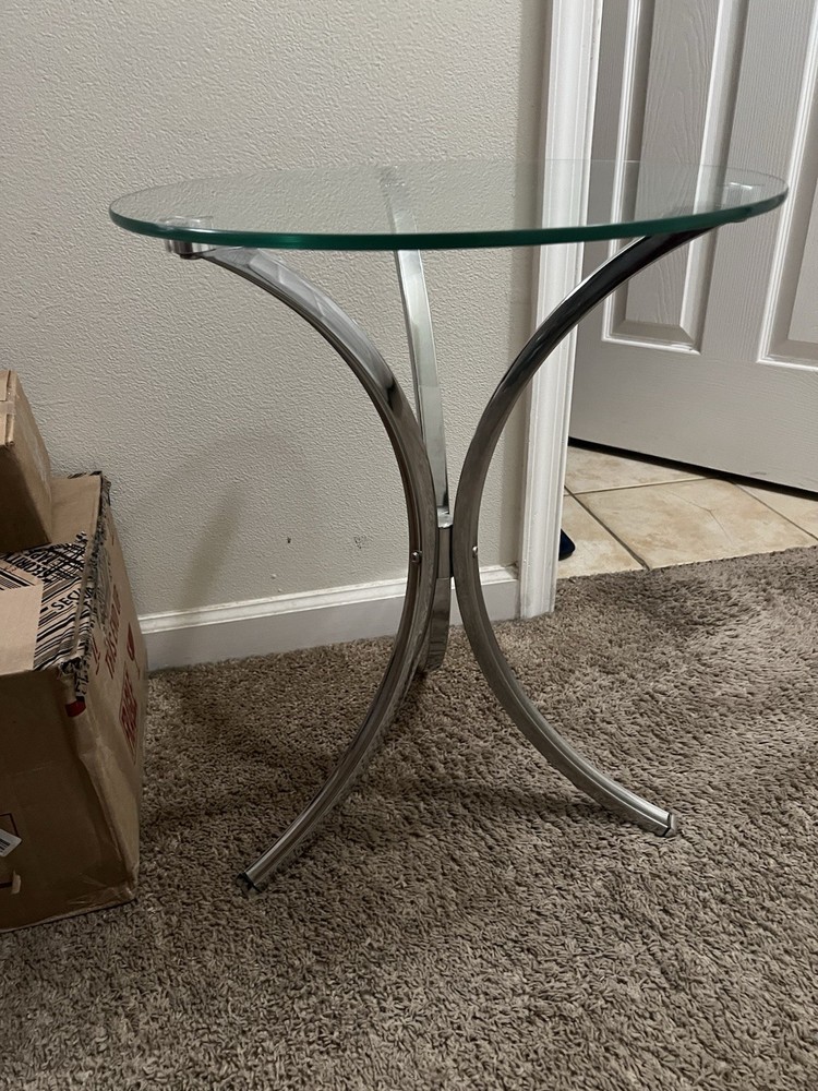 Silver glass end table #glam #homeaccessories