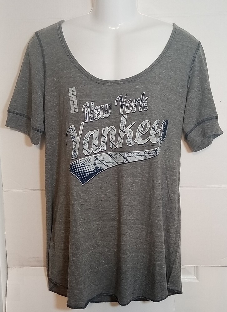 New York Yankees MLB Genuine Merchandise Women's Gray Shirt Large
