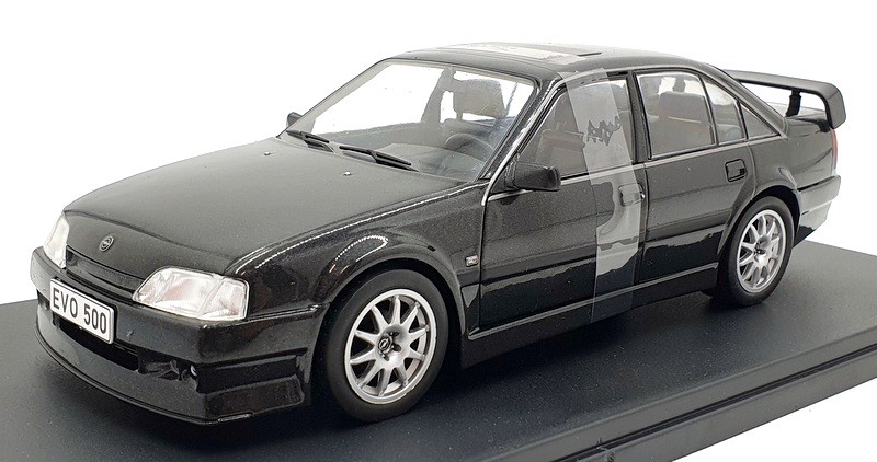Whitebox 1/24 Scale Diecast WB124083-O - Opel Omega Evolution 500 - Met Black