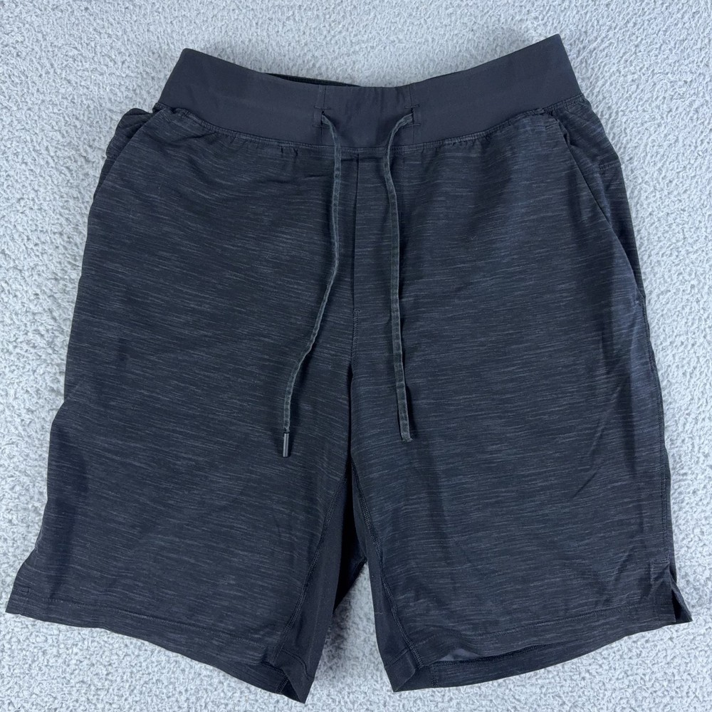 Lululemon Shorts Mens Small Black 9