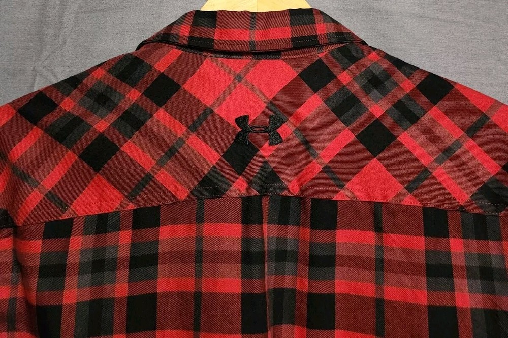 Under Armour Shirt Mens M Tradesman 2.0 Fitted Flannel Plaid Long Sleeve