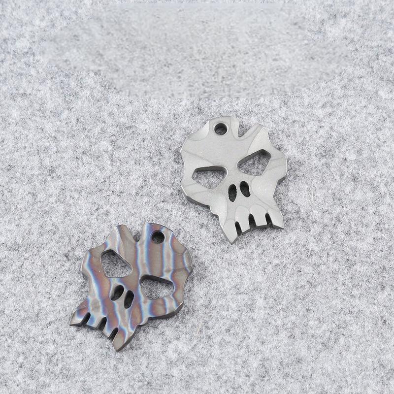 Titanium Skull Necklace Keychain Paracord Pendant Knife Lanyard Bead EDC Charm