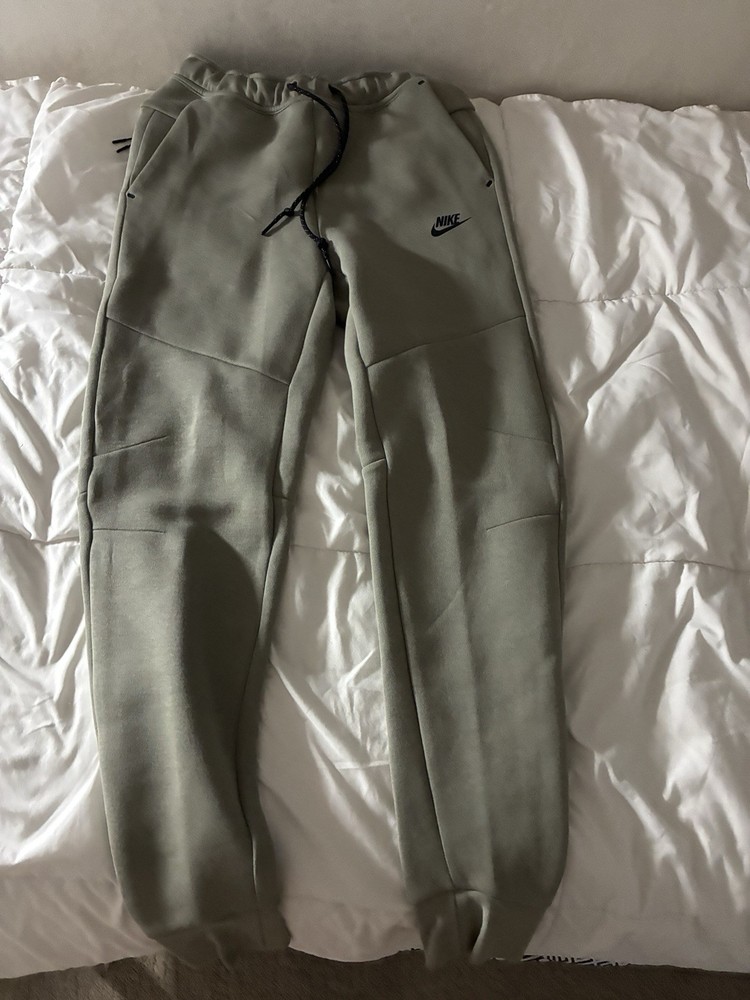 Nike Men's Tech Fleece Jogger Sweatpants Size Small