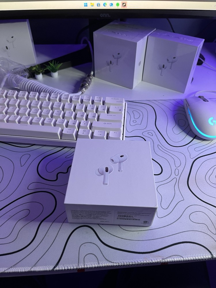 Wireless Bluetooth Earbuds with Noise Cancelling Mic