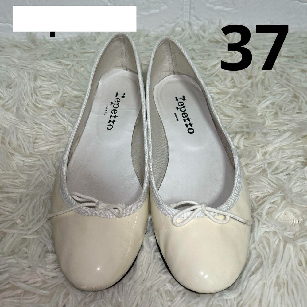 repetto Ballet shoes Flat Pumps White Ivory Patent Leather