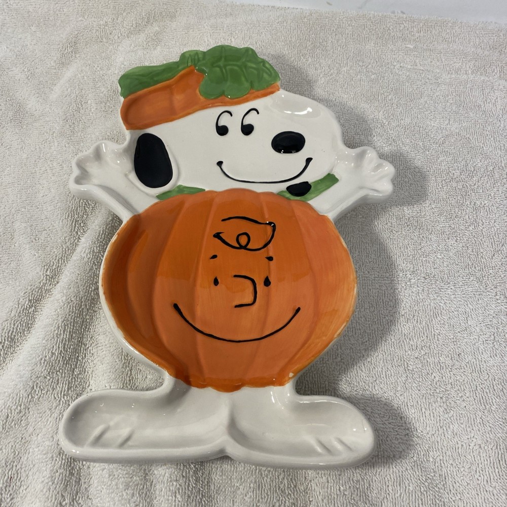 Snoopy Halloween Candy Bowl by Hallmark - Peanuts Themed Trick or Treat Dish