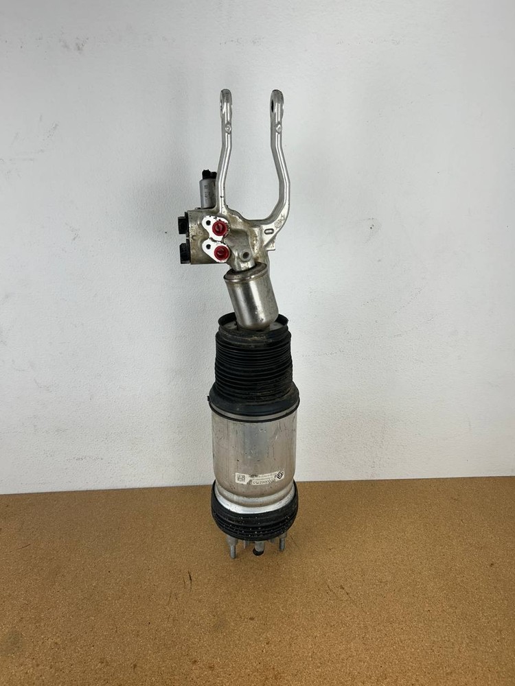 ✅22-24 Rivian R1T Front Right Air Suspension Shock Strut Absorber C100002752-F