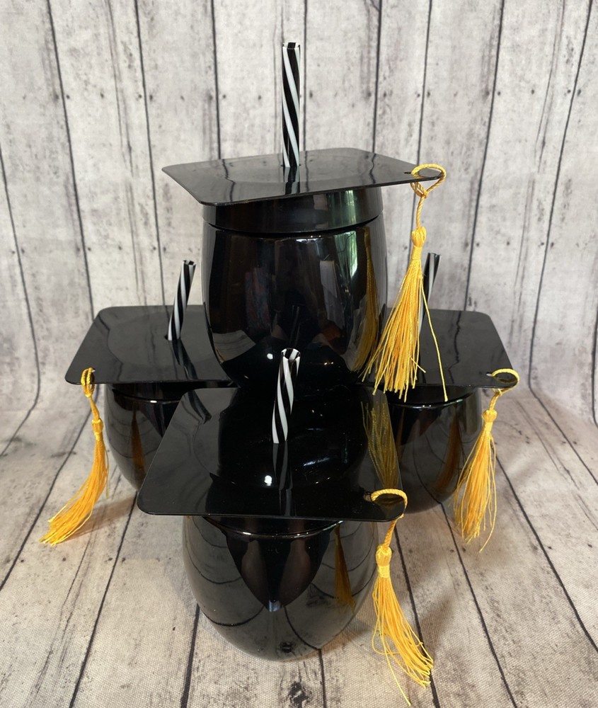 Graduation Cap Cups Black Reusable 4-Pack with Twist-Off Lid Straw and Tassel