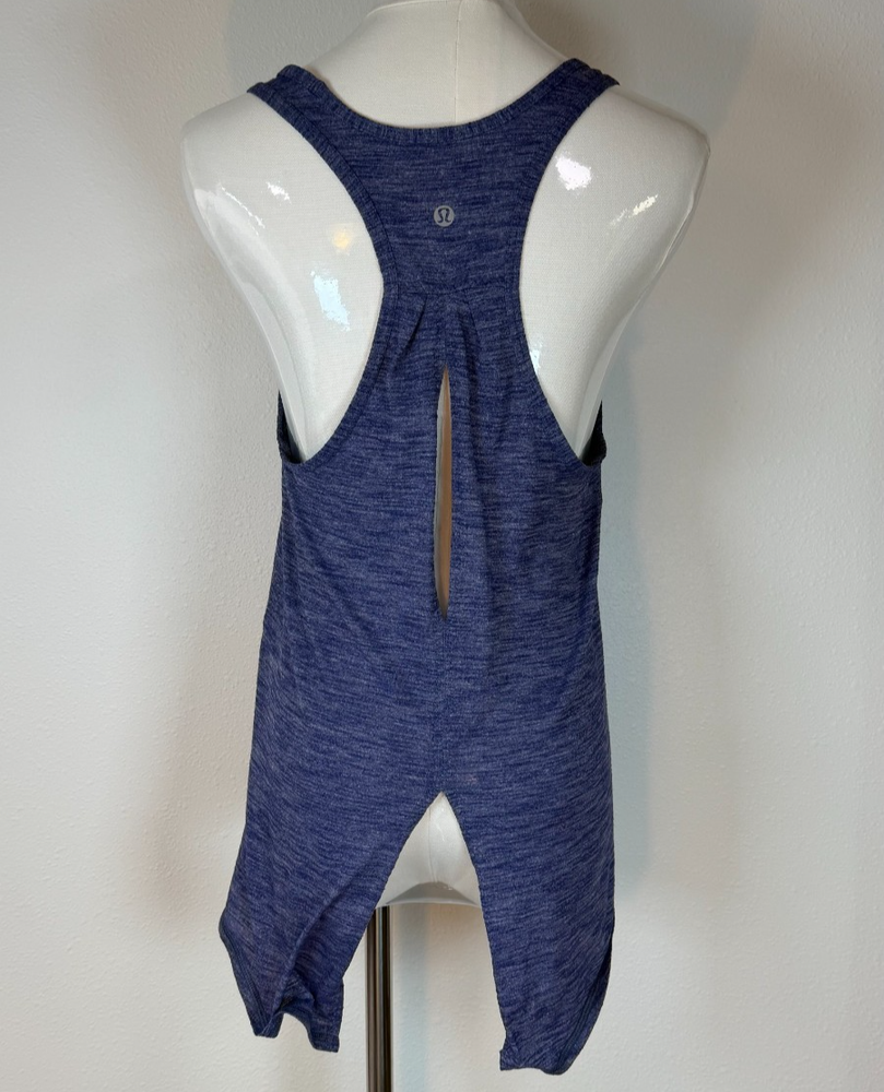 Lululemon Salute the Sun Tank Top Women’s 10 Heathered Cadet Blue Open Racerback