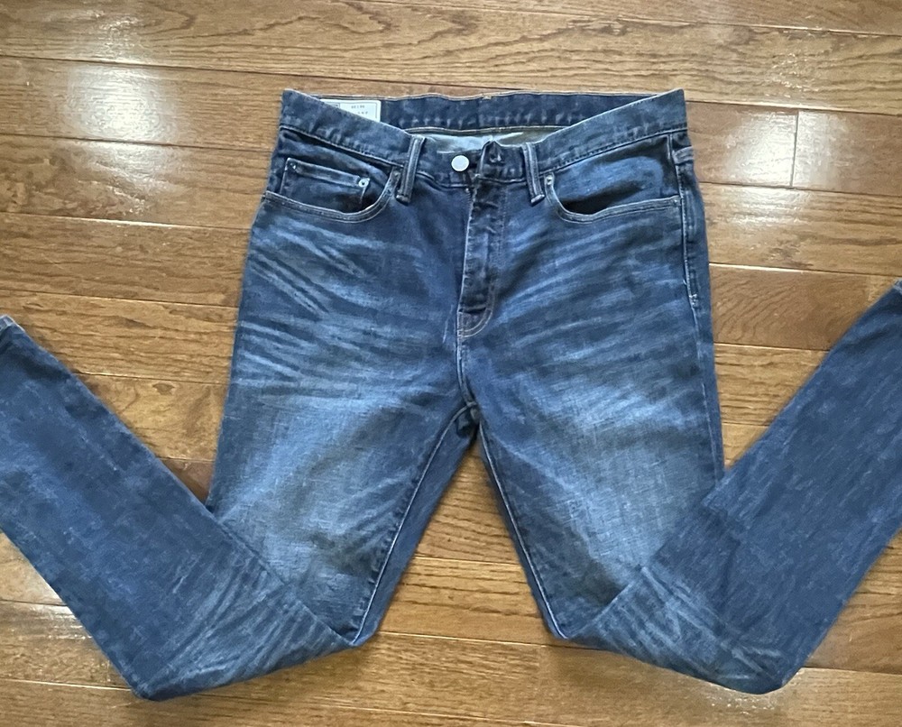 Gap Men's Premium Skinny Fit Dark Wash Denim Blue Jeans 32x32