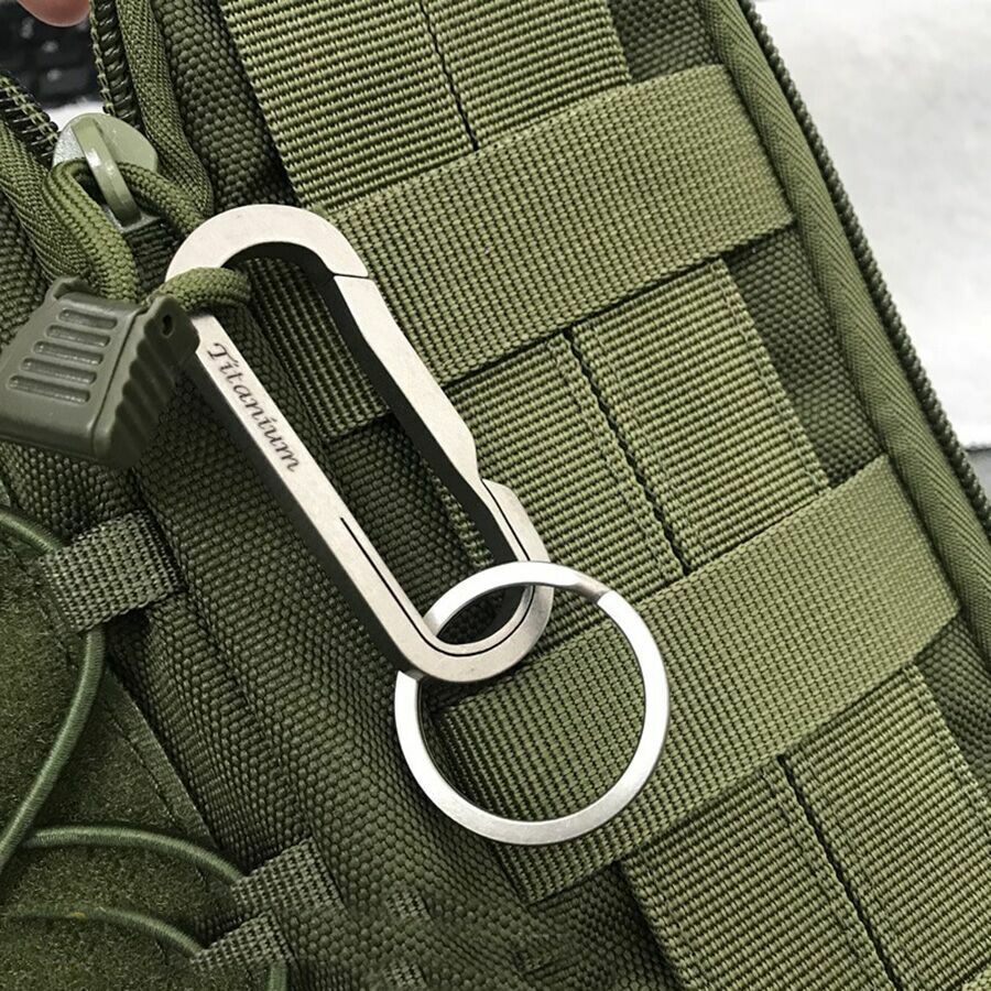 Titanium Alloy Multi Car Keychain Carabiner Key Chain Backpack Hanging Buckle