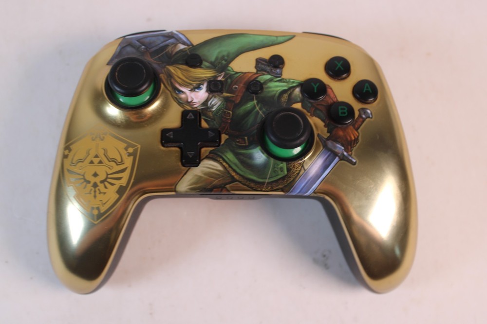 The Legend of Zelda Rechargeable Wireless Controller By PowerA (Nintendo Switch)