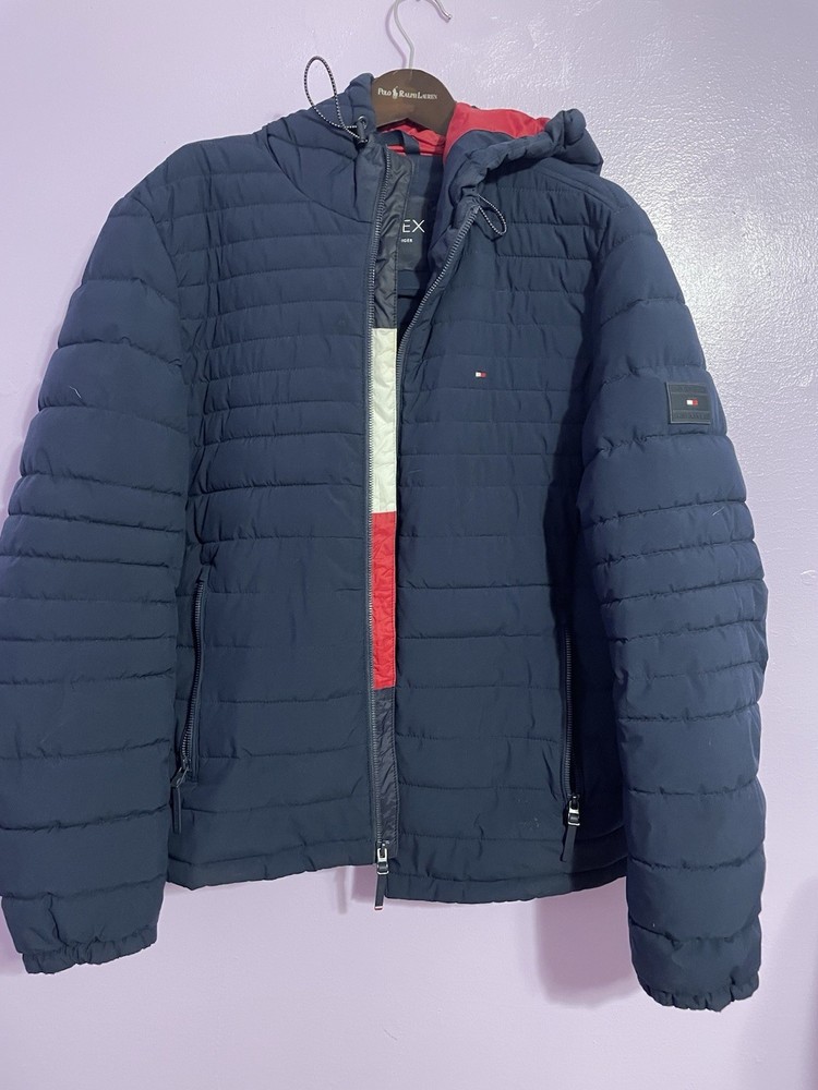 EUC Tommy Hilfiger Men's Med Midnight Navy TH Flex Quilted Puffer Hooded Jacket