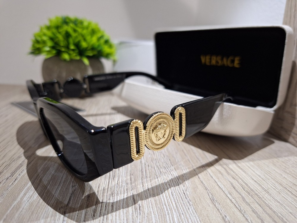 VERSACE ✨️Sunglases✨️ Unisex 🚨🚨New🚨🚨