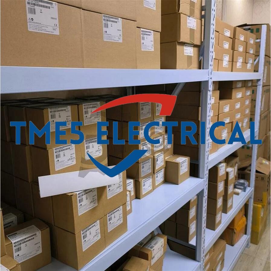 ONE NEW SIEMENS C98043-A7106-L1 6RY1803-0DA03 power panel