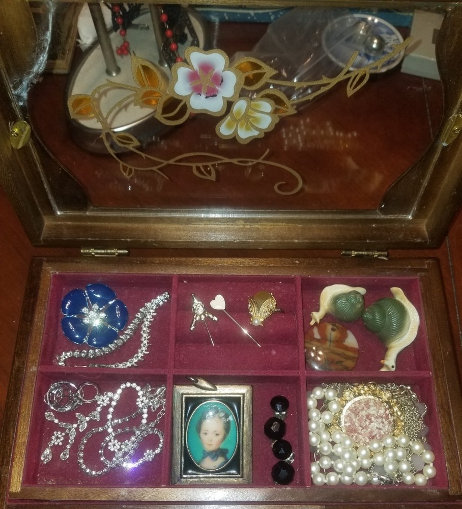 Old Wooden Jewery Box With Contents, Repair To Glass, Nice Jewelry All Wearable