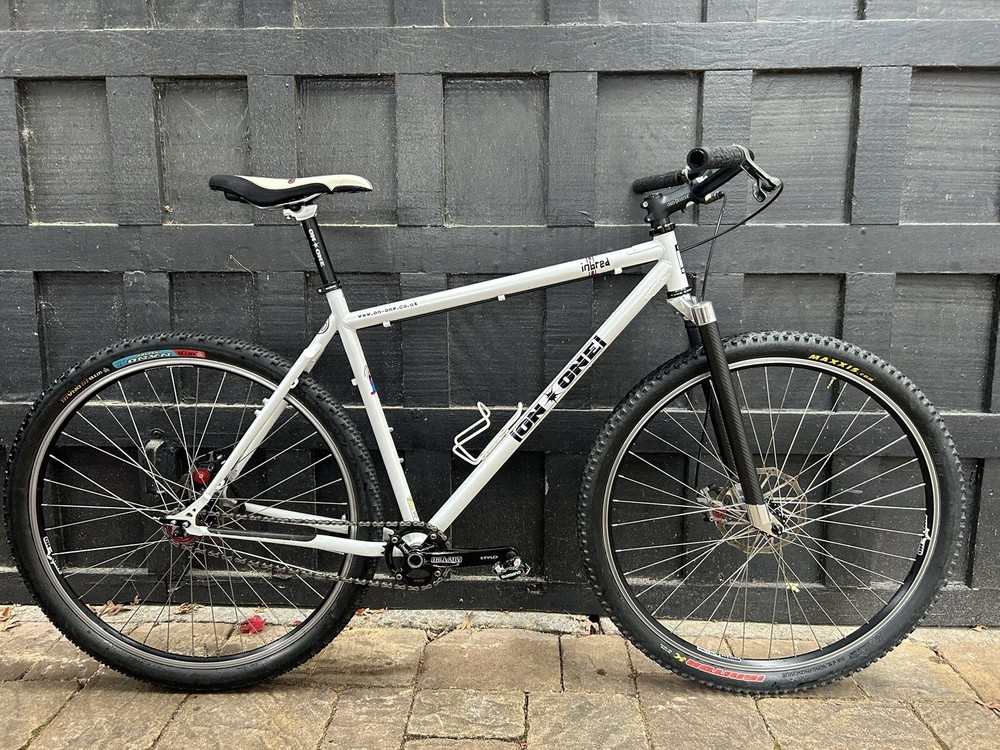 On-One Inbred single speed 29er DISC hardtail mountain bike Carbon fork SS