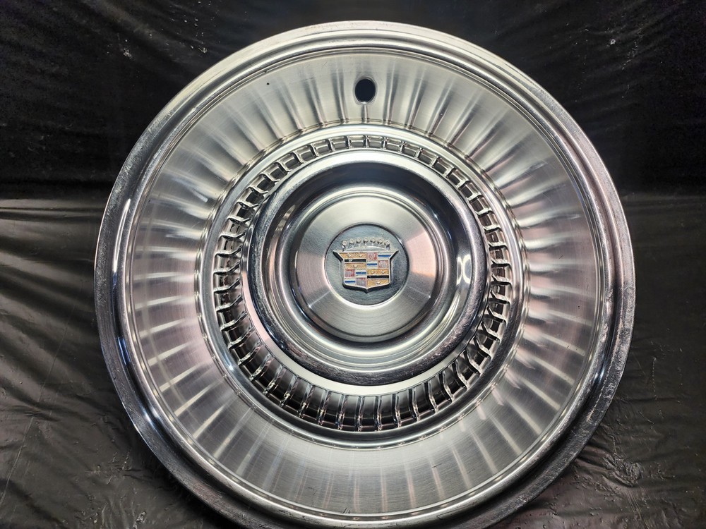 1963 1 Vintage Original CADILLAC deVille Fleetwood Wheel Cover Hubcap OEM 60s OE