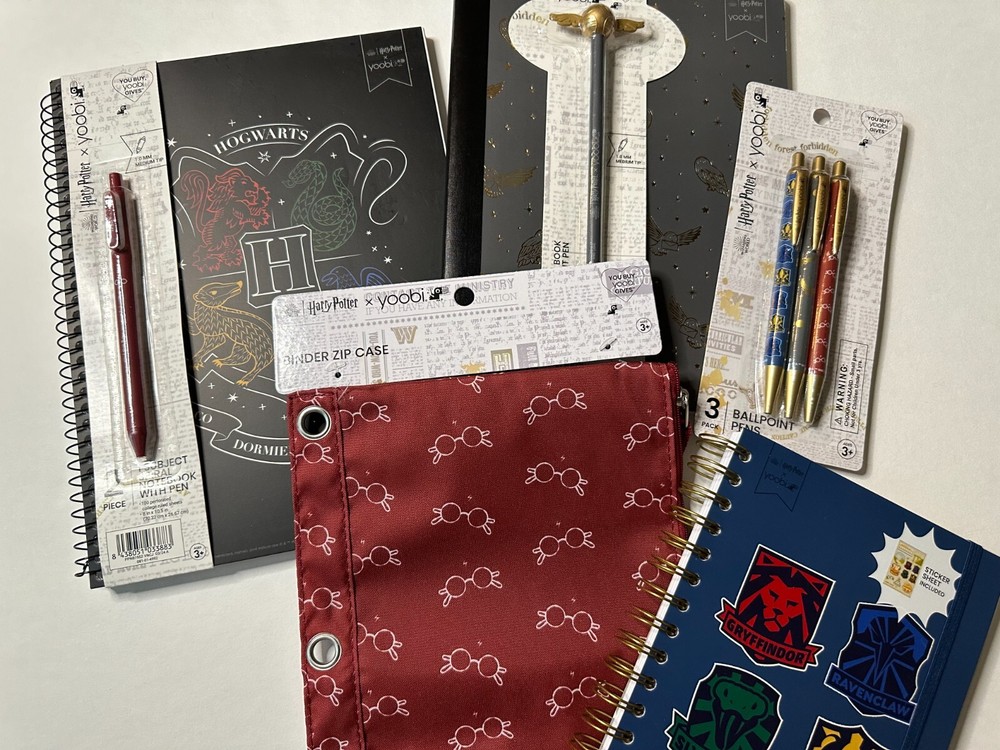 Yoobi Harry Potter Stationery Bundle with Pens, Zipper Bag & Notebooks [New]