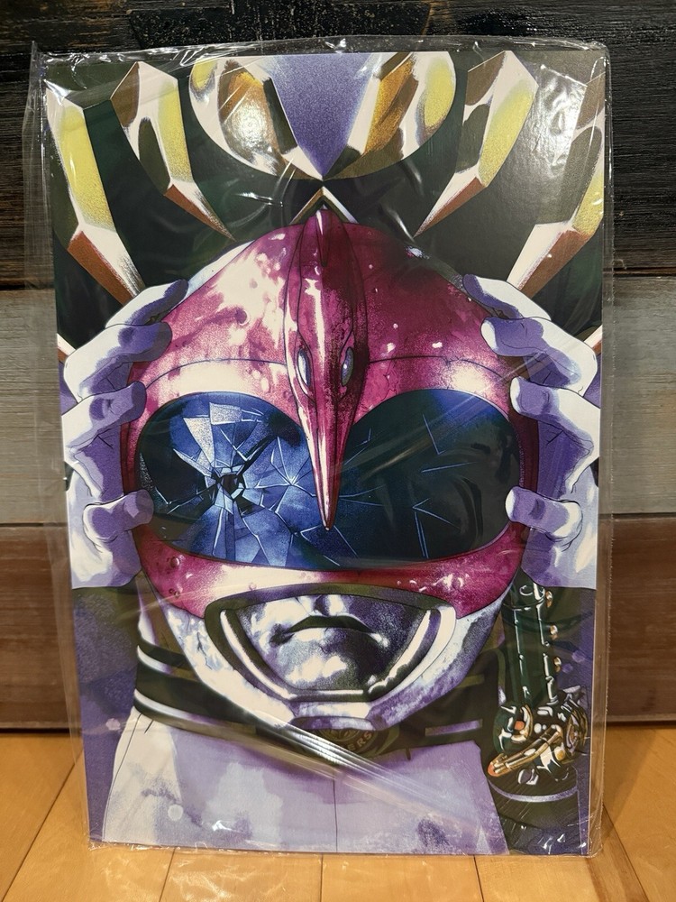 New BOOM Power Rangers Pink The Return Kickstarter Exclusive Helmet Art Prints