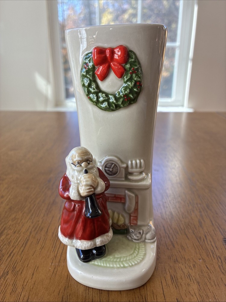 Vtg Otagiri Christmas Bud Vase Santa By Fireplace Playing Instrument Cat Cute!