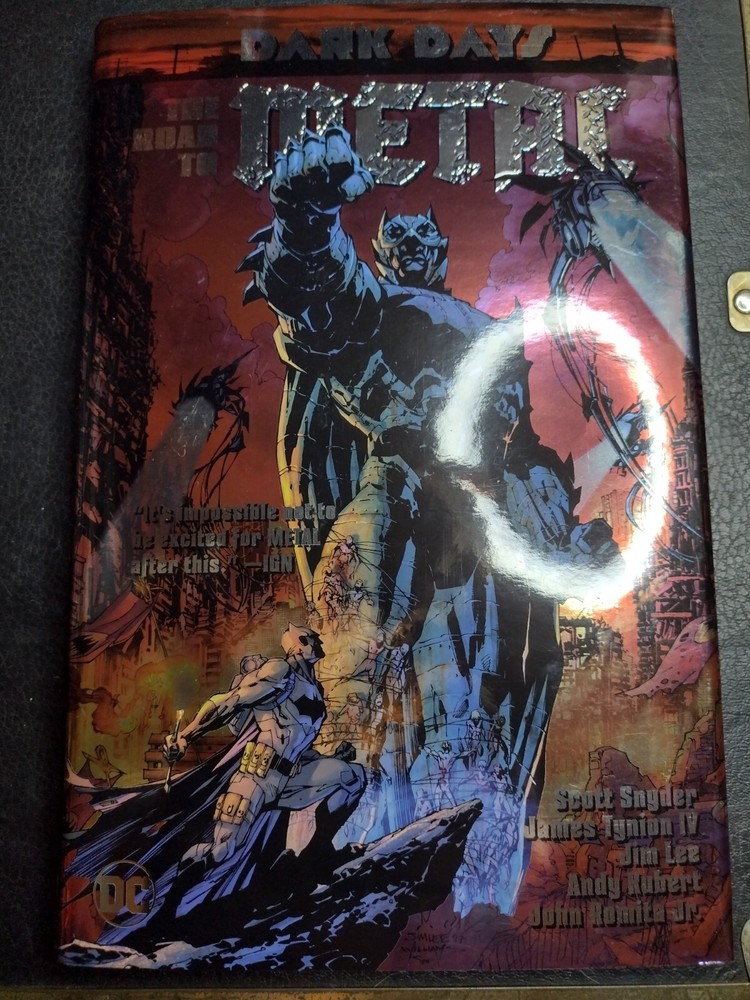 Dark Days: the Road to Metal (DC Comics July 2018)