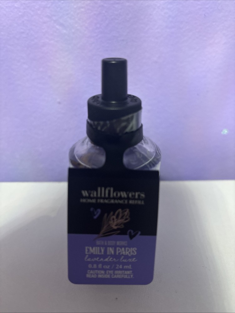 Bath & Body Works X Emily In Paris Lavender Luxe Wallflower Refill