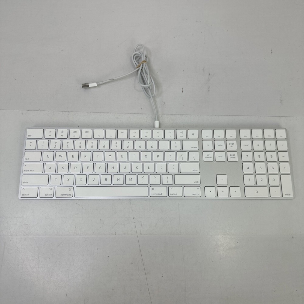 Apple Magic Keyboard with Numeric Keypad Wireless Rechargeable Bluetooth A1843