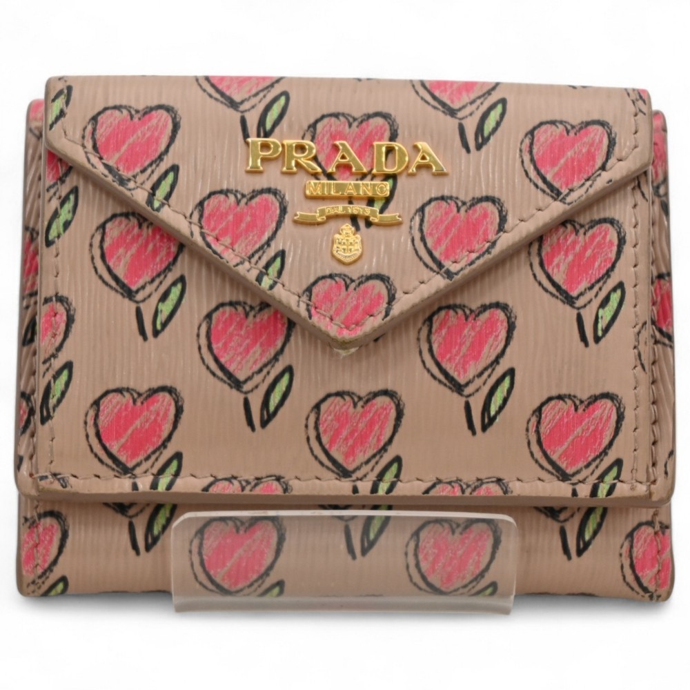 Prada 3-fold wallet with heart and flower design pr9511hg