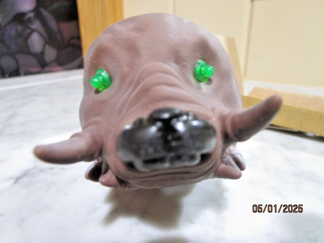 Uncanny Variable Embryo Mothra Larva Reproduction MIB Ships Free