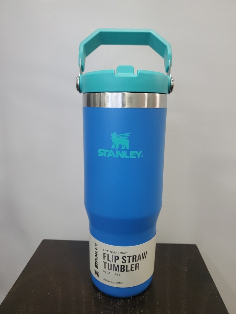 Stanley IceFlow Flip Straw Tumbler / 30oz / Color: Aquamarine