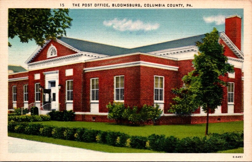 Bloomsburg Pennsylvania Post Office Red Brick Building Vintage Postcard    18572