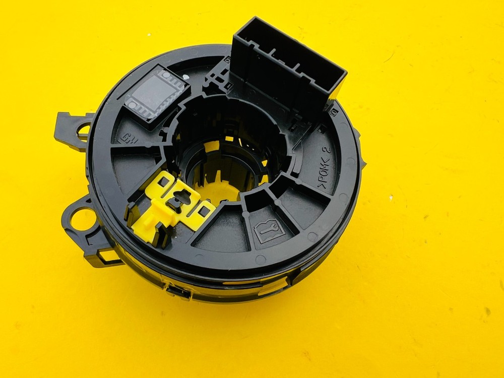 2020-2024 CHEVROLET SILVERADO 1500 STEERING WHEEL CLOCK SPRING OEM 86773960