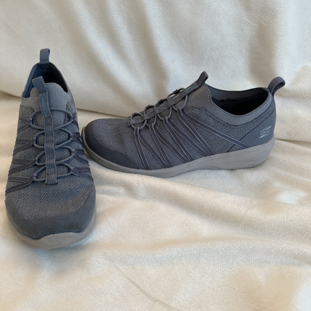 Skechers Arya Women's Size 6.5 Blue Slip On Memory Foam Sneakers Comfort Shoes