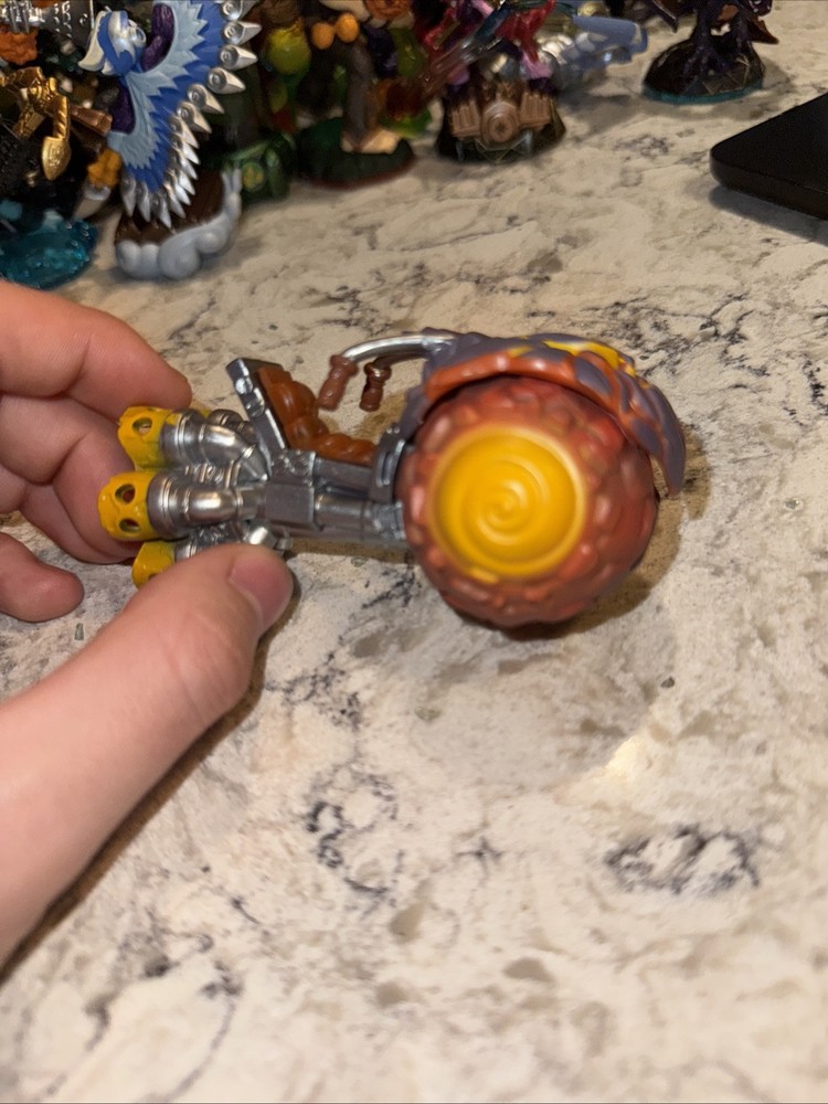 2015 Skylanders Activision Vehicle Figure Burn Cycle Supercharger 87545888