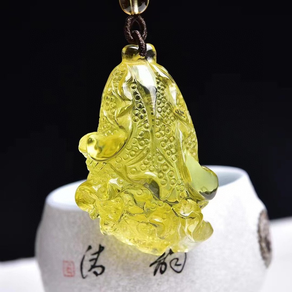 Natural  Citrine quartz Carved crystal chinesepak choi ornament necklace Healing